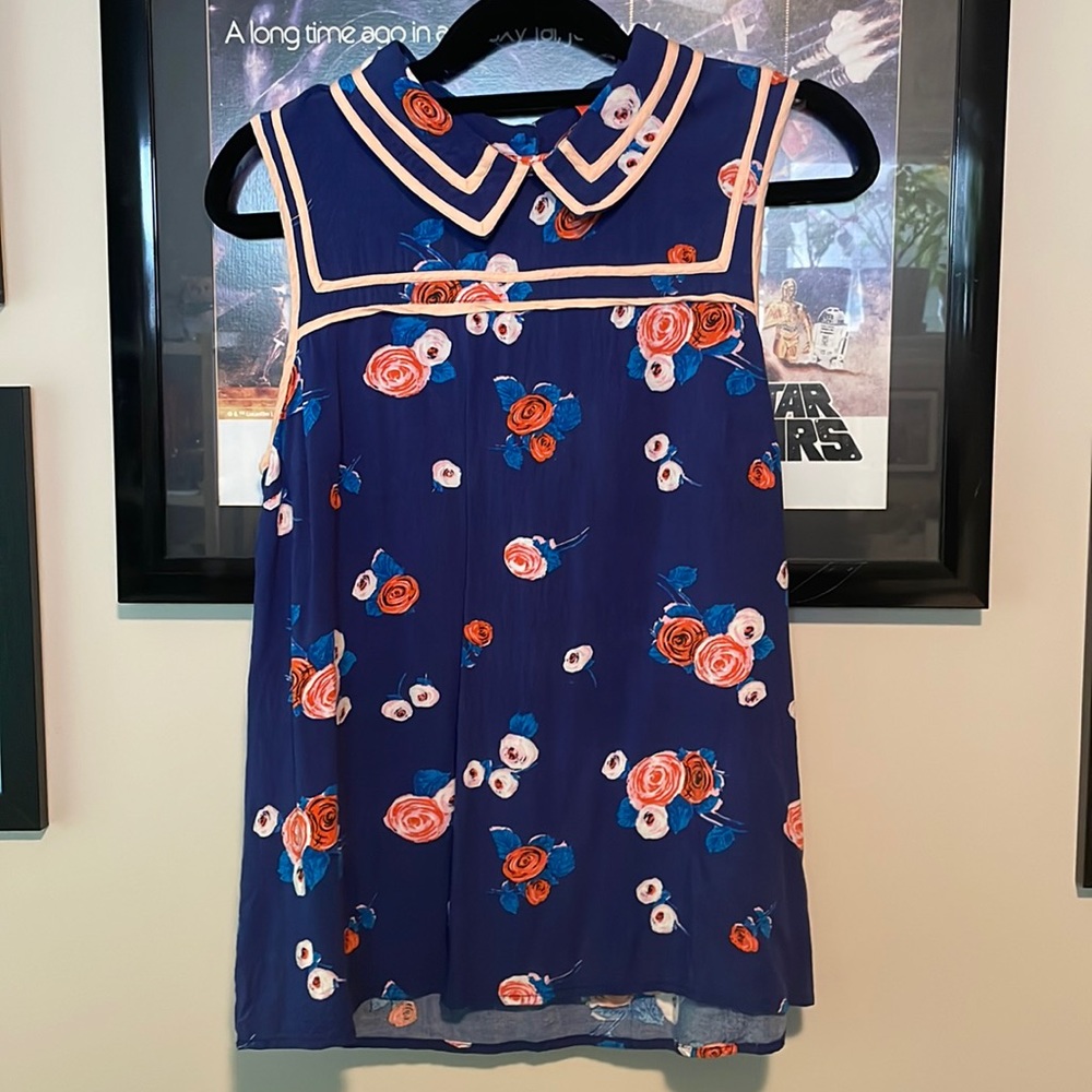 ModCloth floral tank with collar